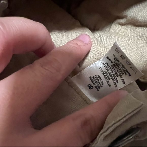 Aeropostale tan shorts - Picture 4 of 4